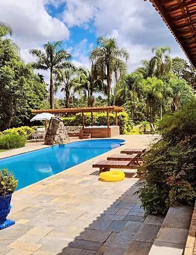 Chácara dos Sonhos com Piscina e Hidromassagem