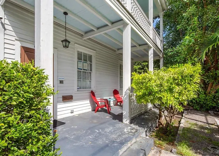 Bananas Foster Guesthouse