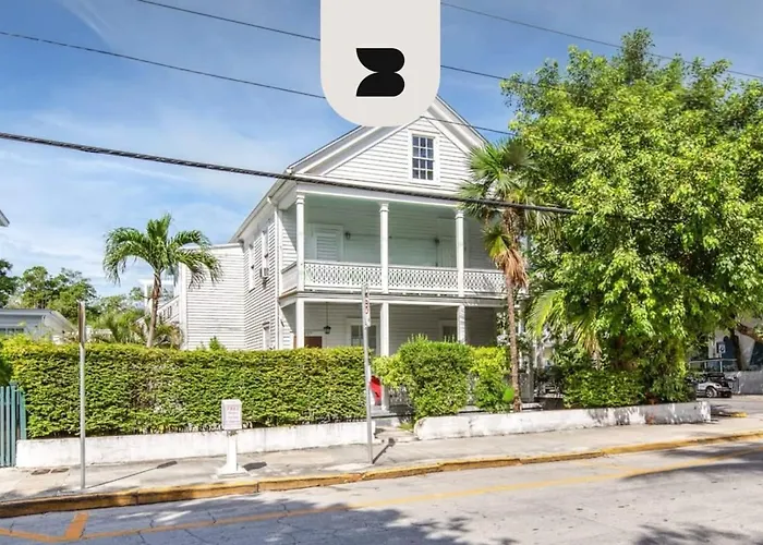 Bananas Foster Guesthouse