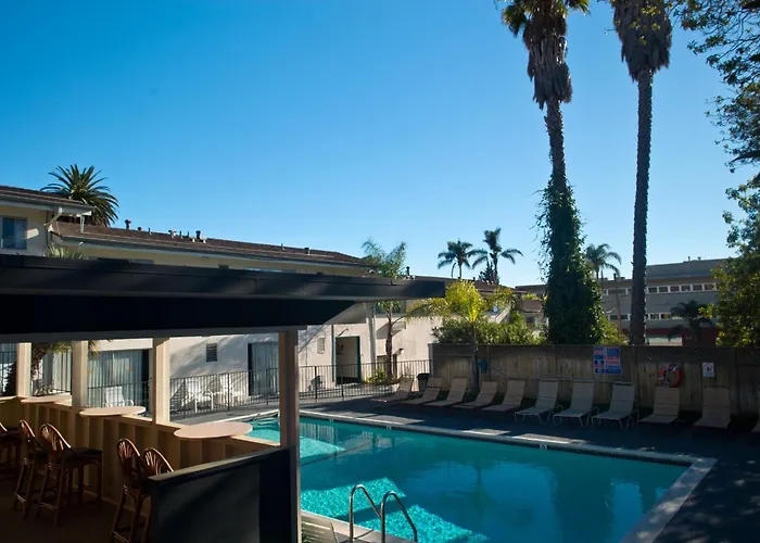 Motel: Orange Tree Inn