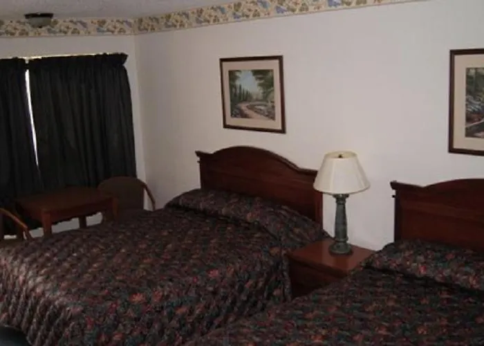Motel: Budget Inn