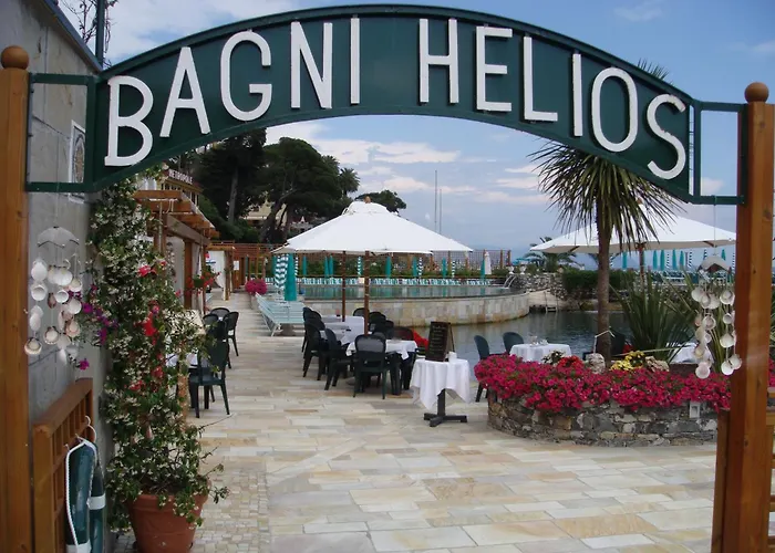 Hotel near College: Hotel Helios