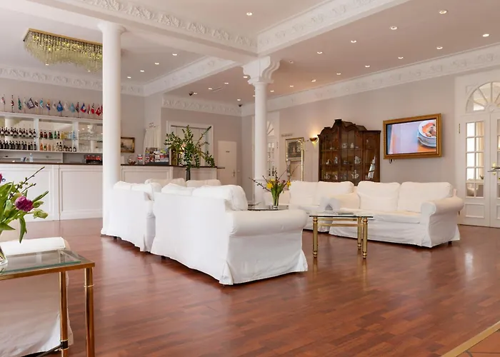 Resort: Hotel Commodore