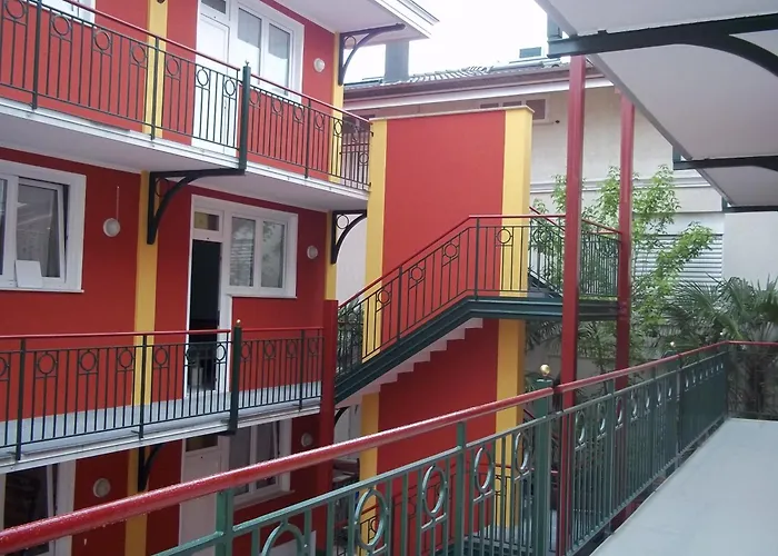 Hotel 3 stelle: Villa Romana