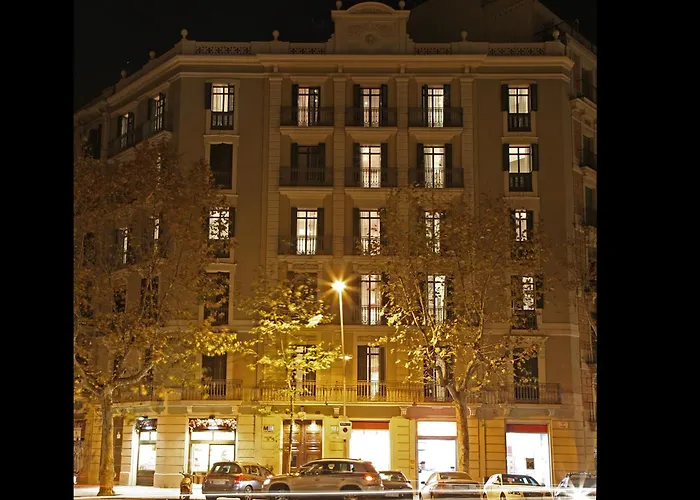 Mh s Suites
