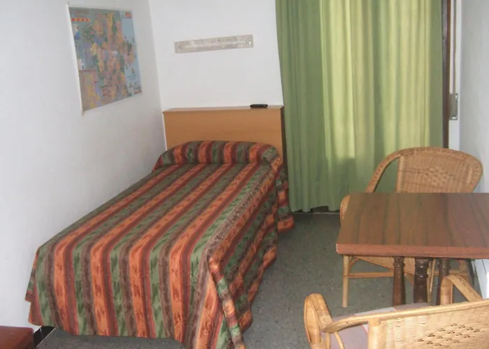 Hôtel central: Hotel Can Català