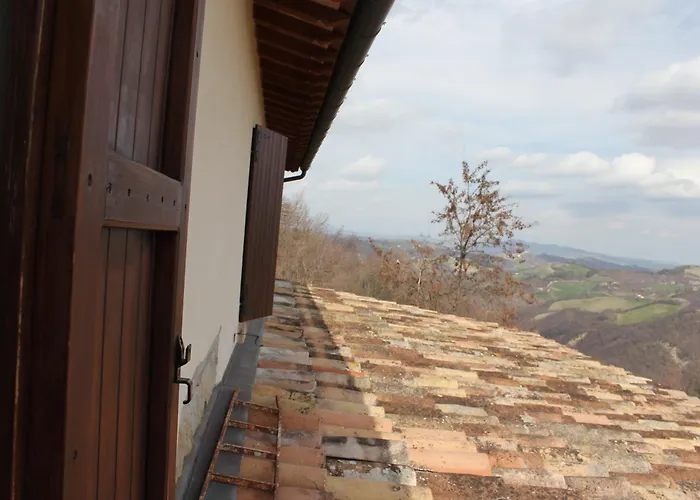 Villa con piscina: Country House La Valle Del Vento