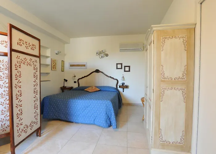 Hotel Ping Pong: Hotel Ristorante Piccolo Chianti