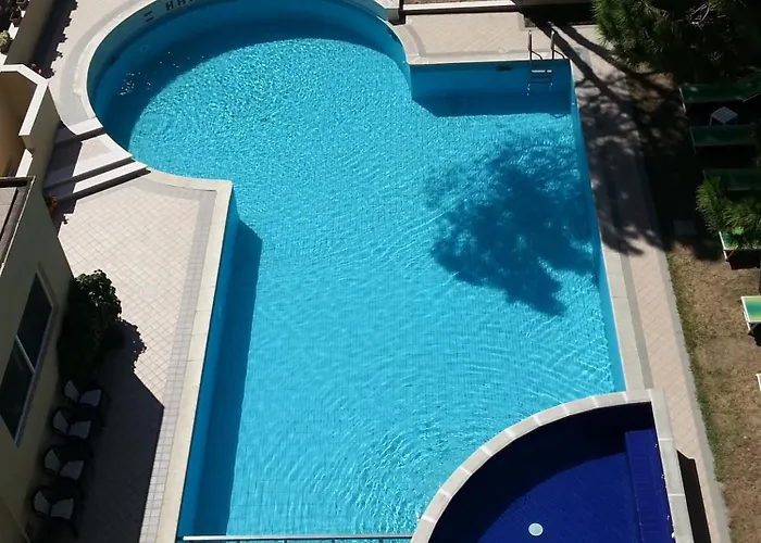 Hotel con piscina: Hotel Amico