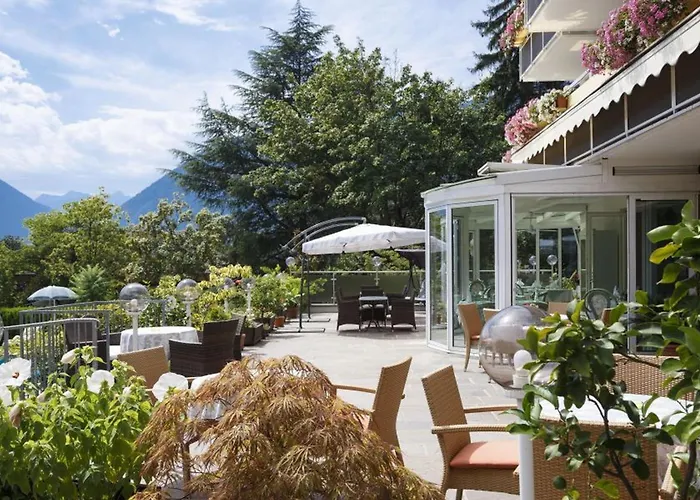 Hotel Con Piscina Tiffany