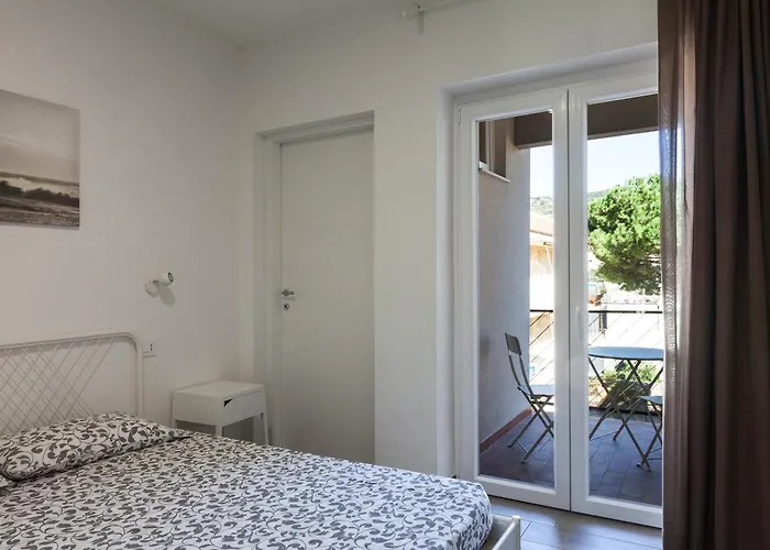 Miriam Hotel & Residence