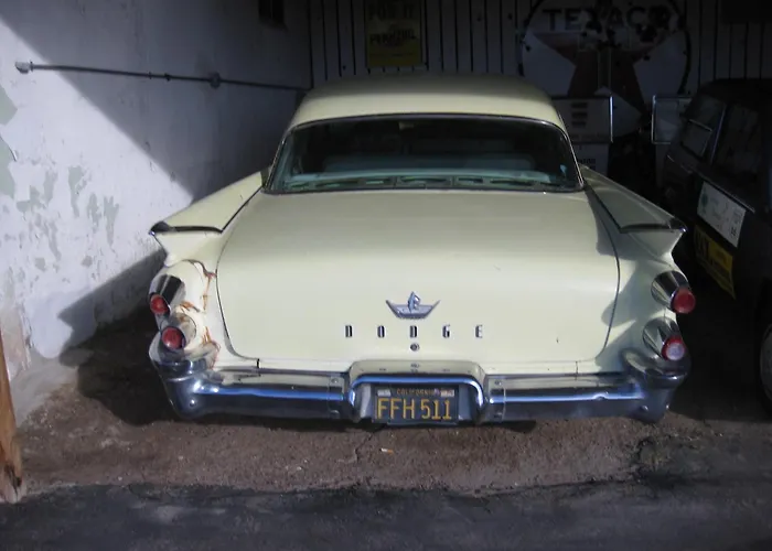 Resort: Route 66 Motel