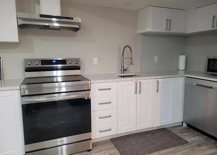 Hotels With Four Stars Boardwalk Homes - Executive Guest Rooms & Townhomes