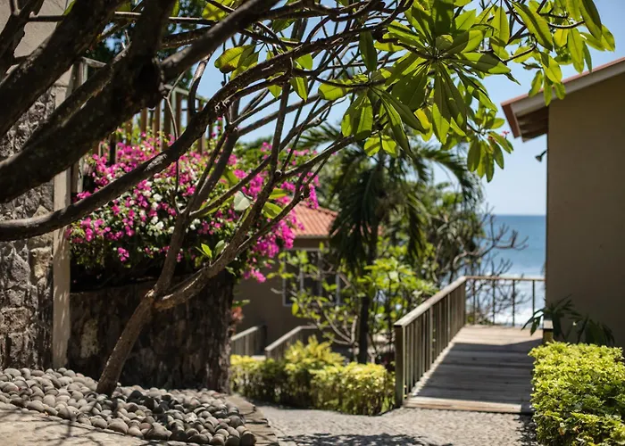 Family Hotel: Casa De Mar Hotel And Villas