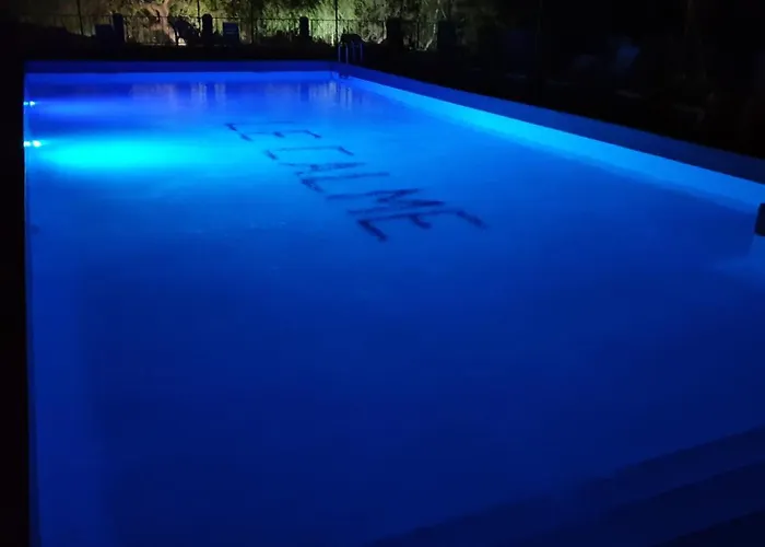 Hôtel 3 étoiles: Camping&Hôtel Le Calme