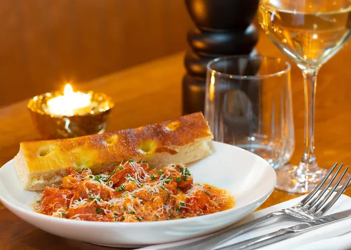 B&B: Mcgettigan'S Townhouse - Olives & Figs Bistro