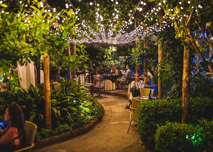 Cafe Latino Suites