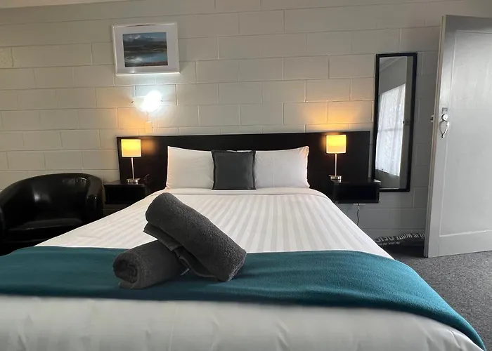3 star hotel: Kensington Motel