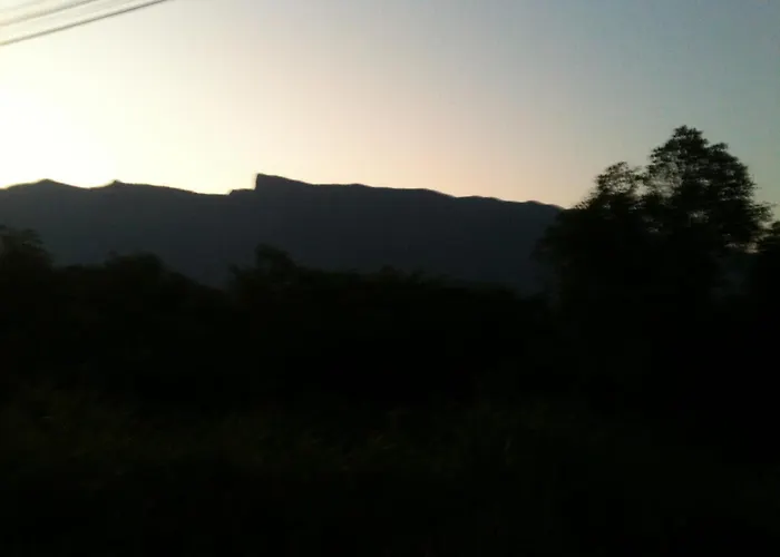 Hotel com pingue-pongue: Pousada Sitio Araribá