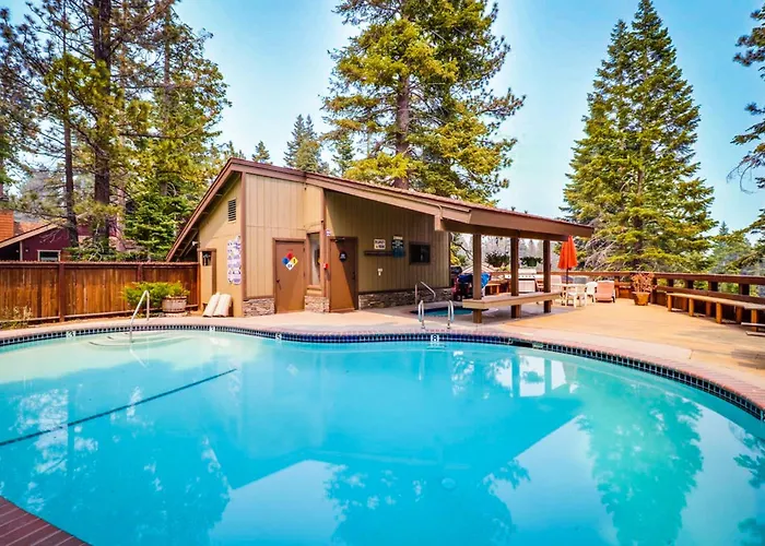 Pool Villa: Hidden Valley Condominiums
