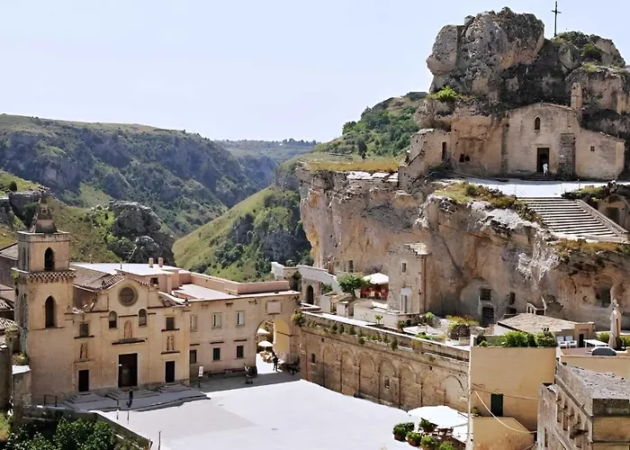 Cave Rooms Sassi