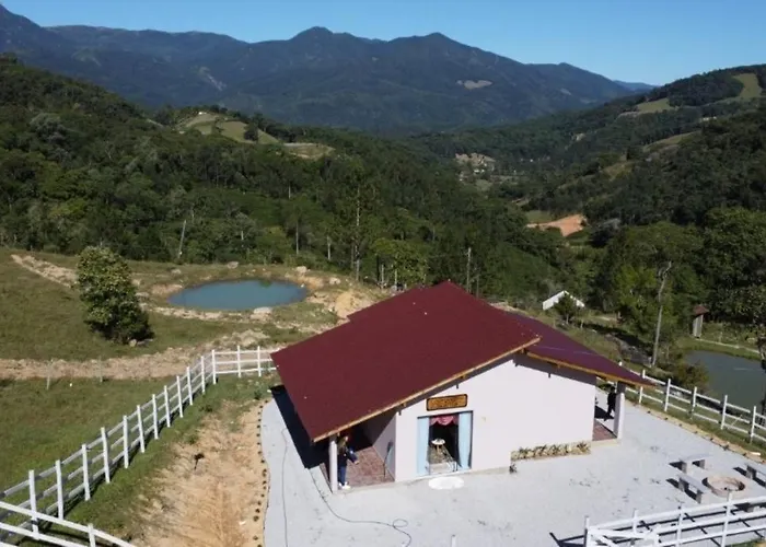 Cabana Recanto Do Arruda Para Casal Em Aguas Mornas