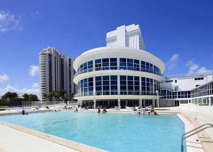 Aluguéis de temporada: New Point Miami Beach Apartments