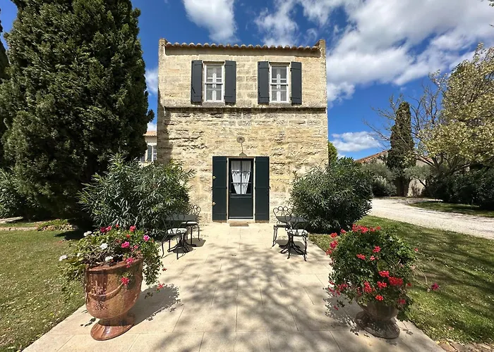 Le Mas De Peint - Hotel Et Restaurant