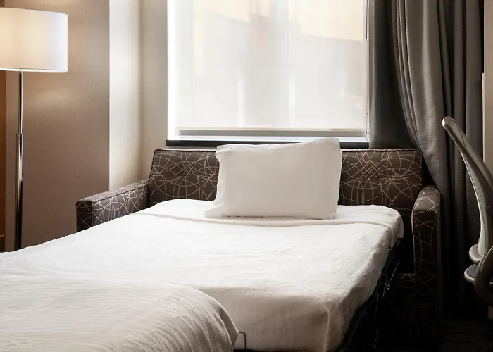 Hilton Garden Inn Long Island City