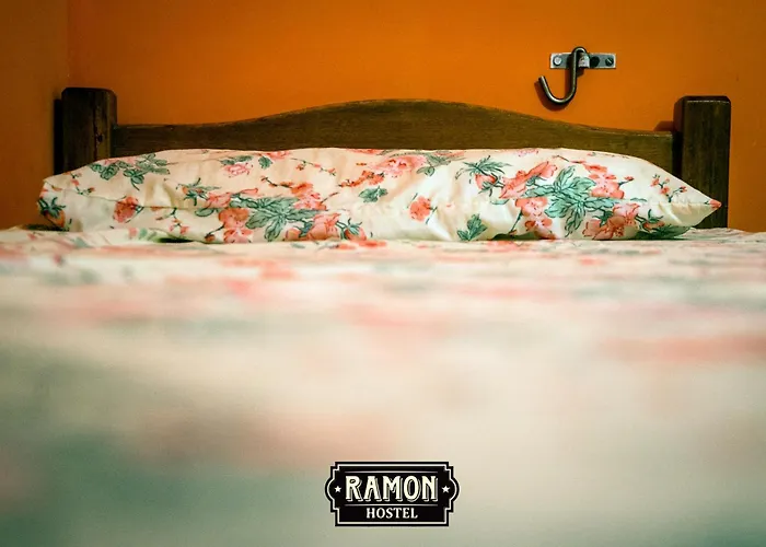 Ramon Hostel Bar