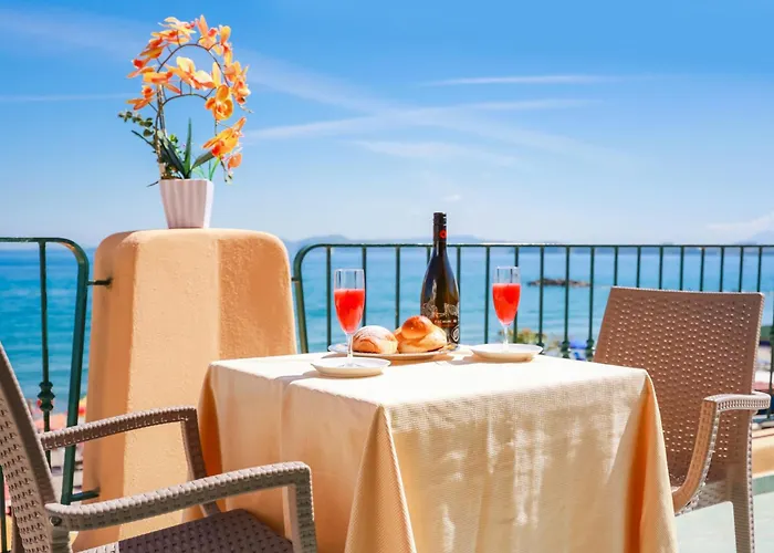 Resort: Hotel Rivamare