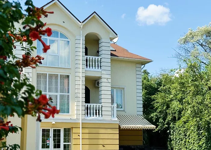 Bed and Breakfast Shelter