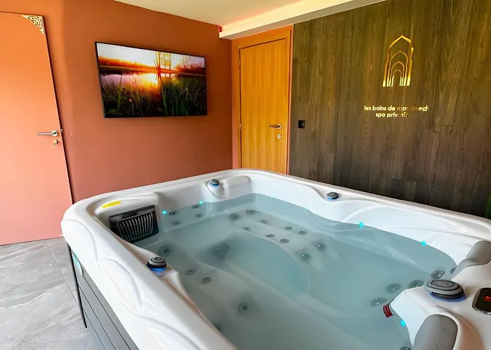 Hôtel: les bains de Marrakech