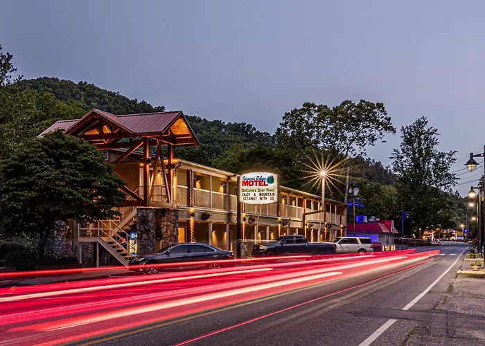 Motels Rivers Edge