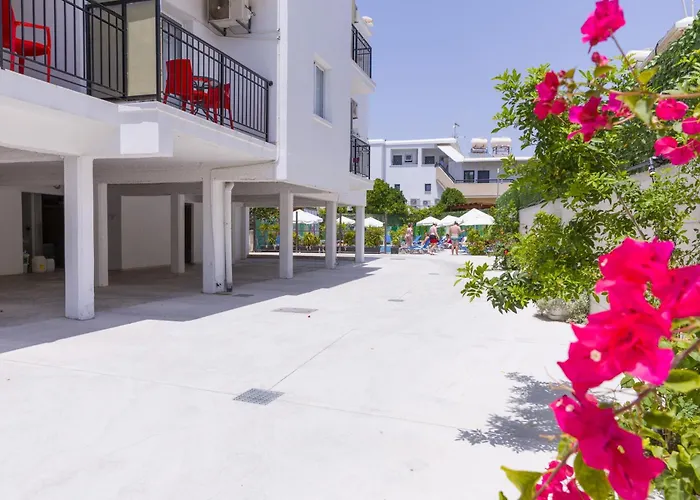 Сity center hotels Alecos Apartments
