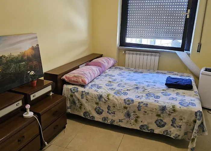 Cozy Rooms Rome