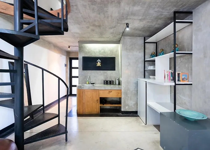 Apartment: Balissimo Suites Seminyak By Betterplace