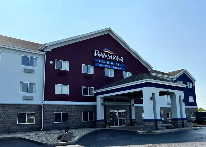 Cheap hotel: Baymont By Wyndham Indianapolis Northeast