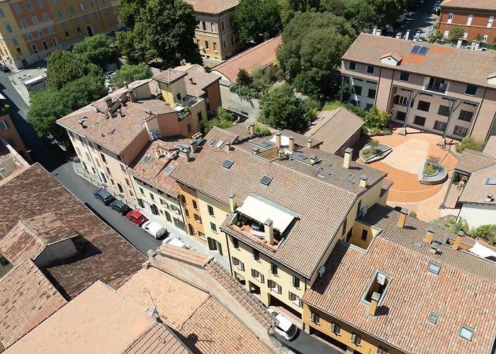 Bolognaroomscom