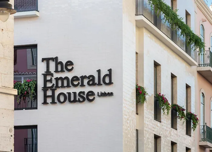 Hotel com casino: The Emerald House Lisbon - Curio Collection By Hilton