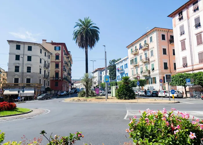 Affittacamere Saint Bon 15 - 5 Terre Rooms And Suites