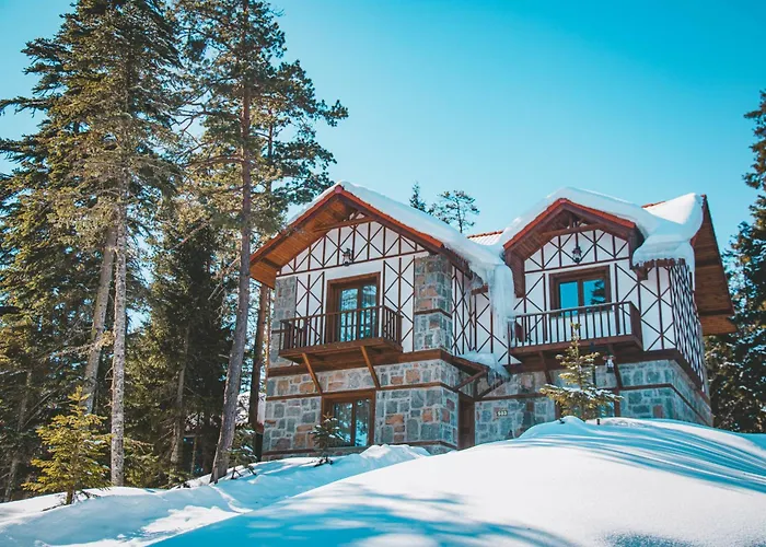 Foleya Mountain Resort & Villas
