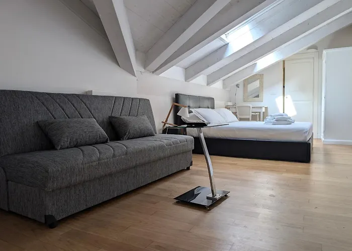  Acquaderni Rooms