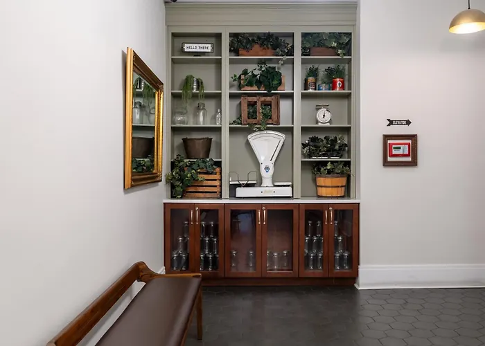 B&B only: Hancock House