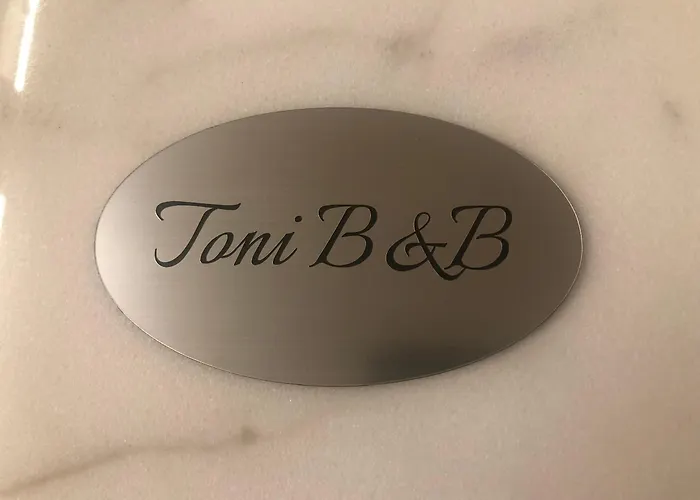 Hotel: Tonib&B
