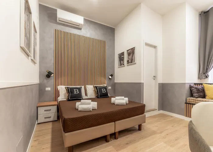 Bello Urban Boutique - Golden Keys Collection