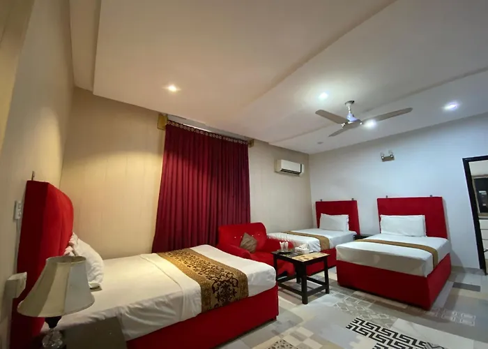 Tulip Inn, Gulberg
