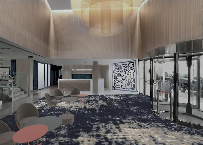 4 star hotel: Hotel Crowne Plaza Madrid Airport
