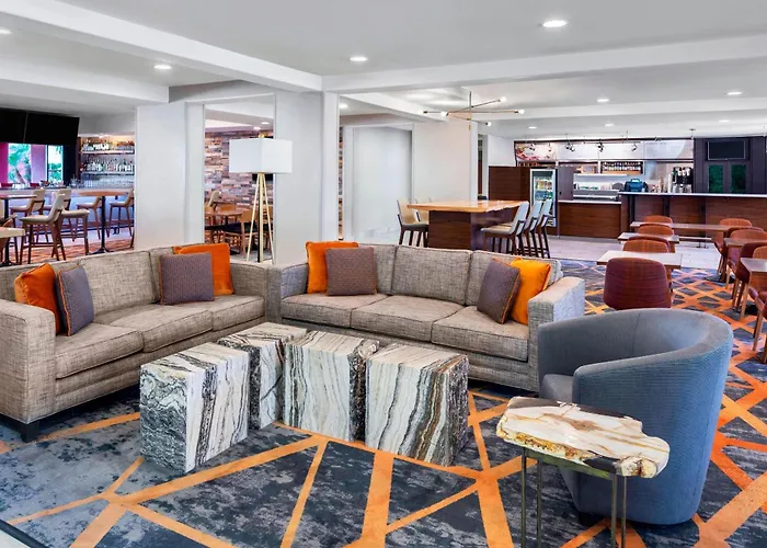 Family Hotel: Courtyard Scottsdale North