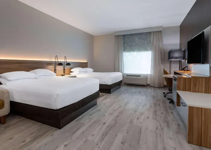 Hotel Aeroporto: Wyndham Garden Orlando Airport - Free Airport Shuttle